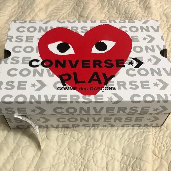 Matching COMME des GARCONS t-shirt and shoes. - Picture 2 of 3